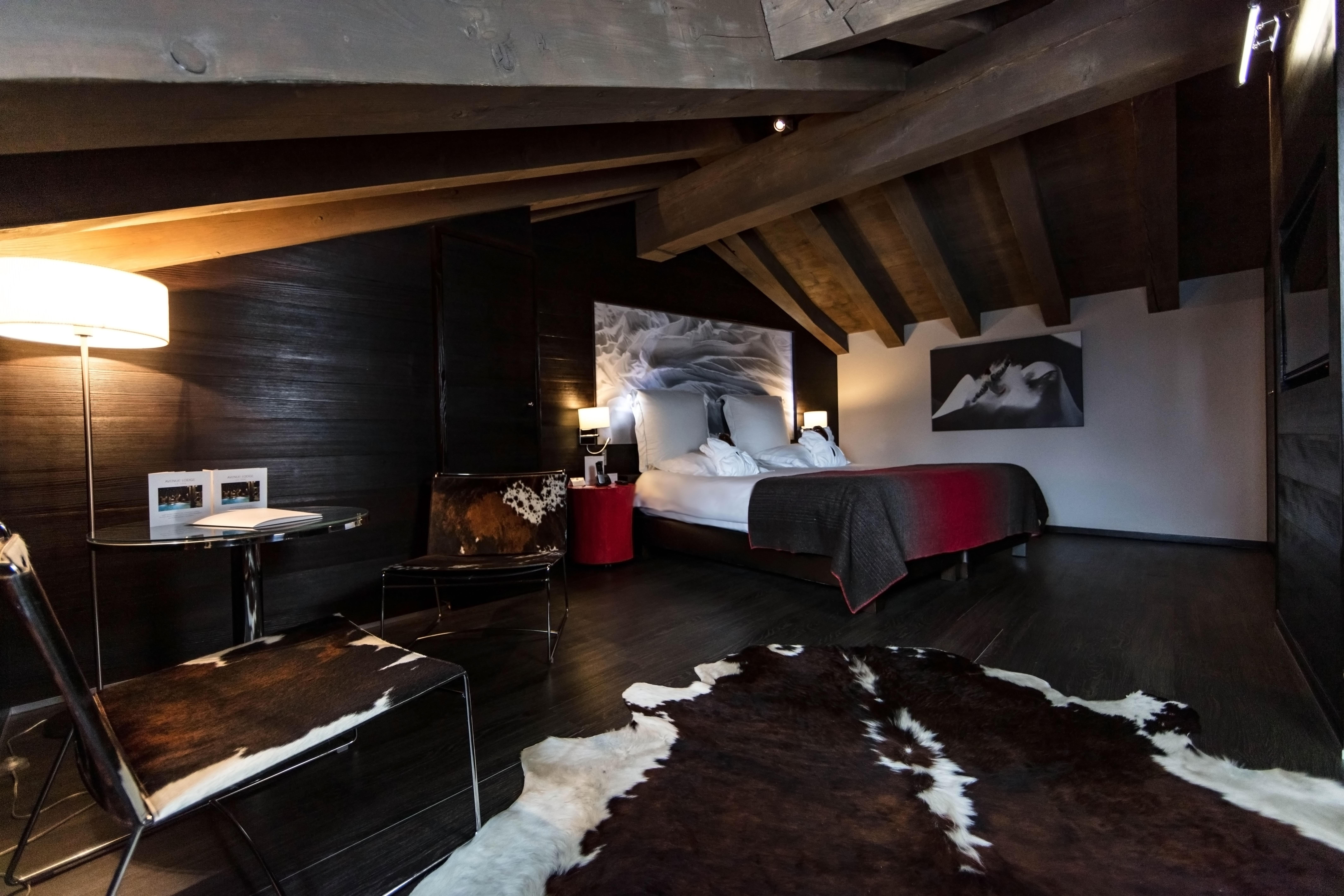 Avenue 4*