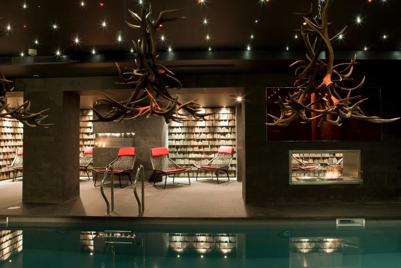 Avenue Hotel 4*